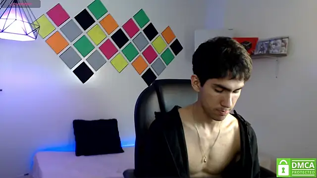 Webkamerová show adan_tower