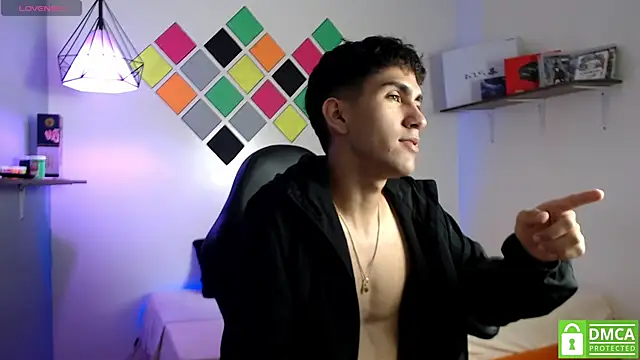 adan_tower Pertunjukan Webcam