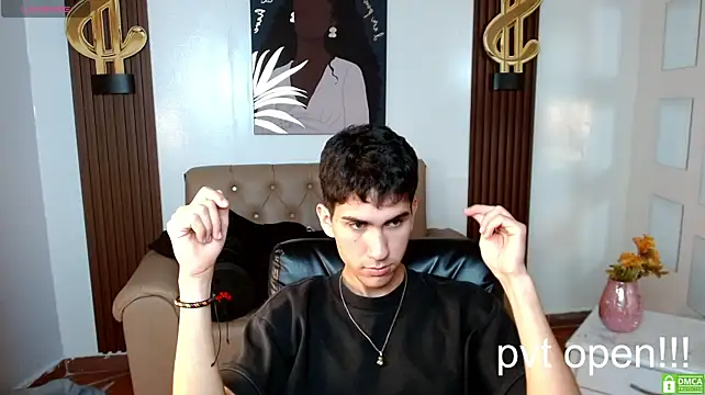 adan_tower Pertunjukan Webcam