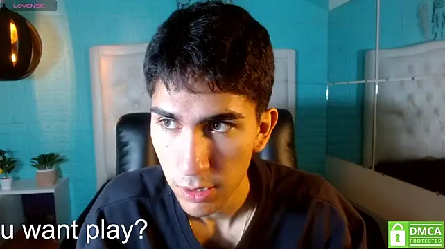 adan_tower's Live XXX Chat