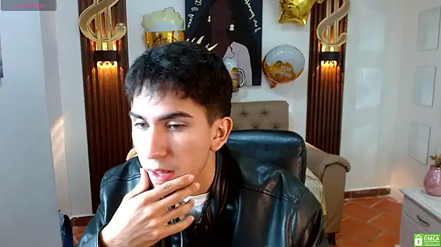 Webkamerová show adan_tower