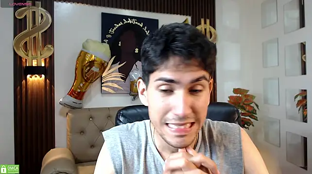 adan_tower's Webcam Show
