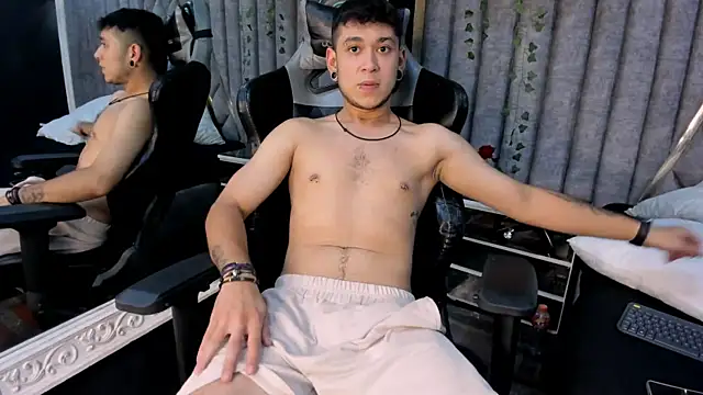 MarkLaurensn Webbikameraesitys