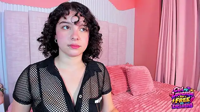 naira_velvett webkamerás műsora