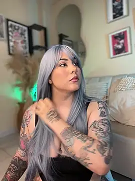 Chat +18 de BigLexxx ao vivo