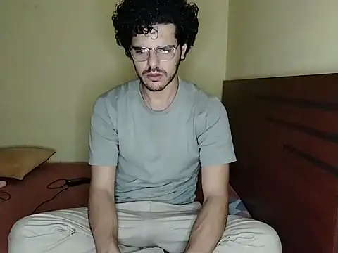 Hectorssuarez Webcam Show