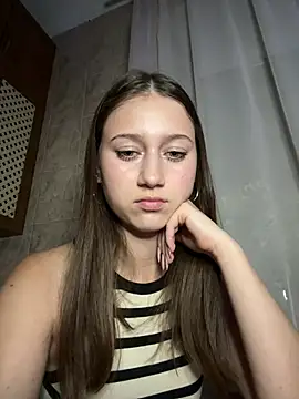 ariana_morty Chat XXX in diretta