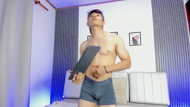 Still_Fitness' Webcam Show