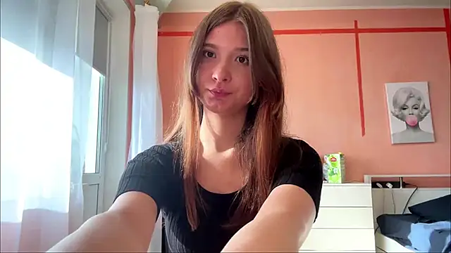 CatherynShubin Show in webcam