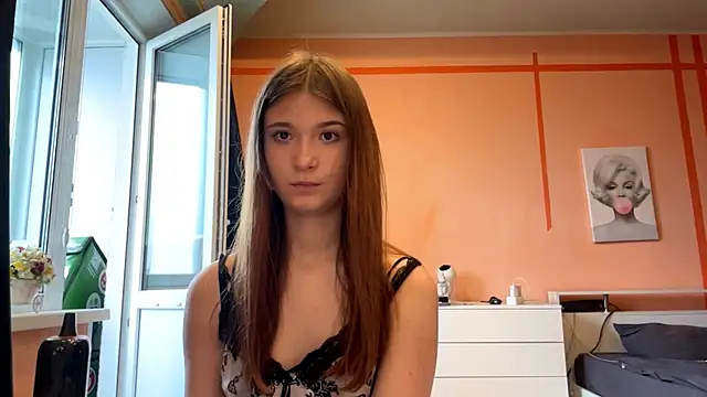 Show modela CatherynShubin na web-kameri
