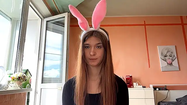Онлайн чат XXX CatherynShubin