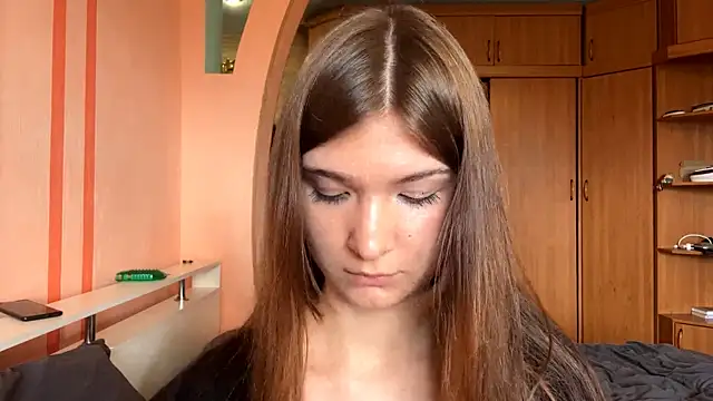 חדר צ'אט בשידור חי של CatherynShubin