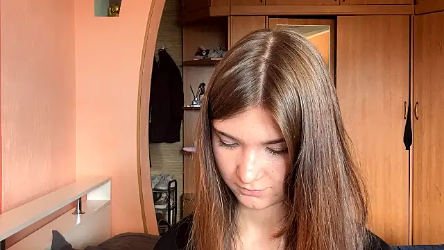 CatherynShubin's Live XXX Chat