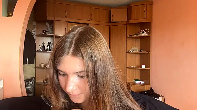 CatherynShubin Chat XXX in diretta