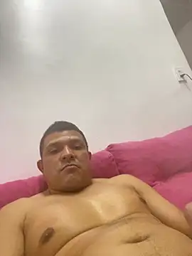 Show de naceliogotoso na webcam