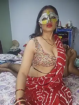 married_couple1111 Show in webcam