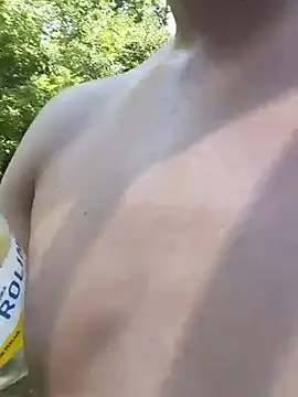 youngestOjta Show in webcam