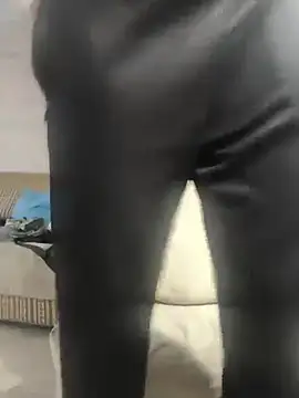 youngestOjtaのウェブカメラショー