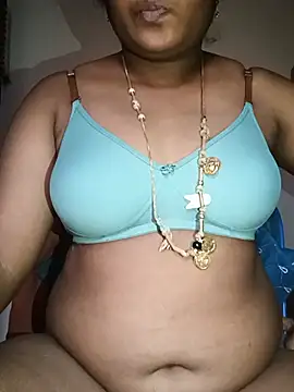 tamil_swathii Webcam show