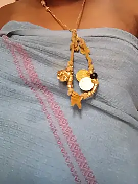 tamil_swathii Webcam show