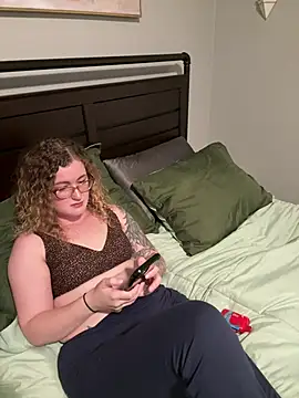 Forbidden_Reign's Webcam Show