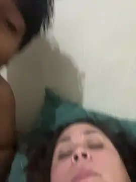 Show modela herger420 na web-kameri