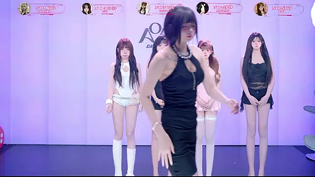 AOA-001 Webcam show