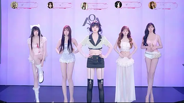 Show de AOA-001 na webcam