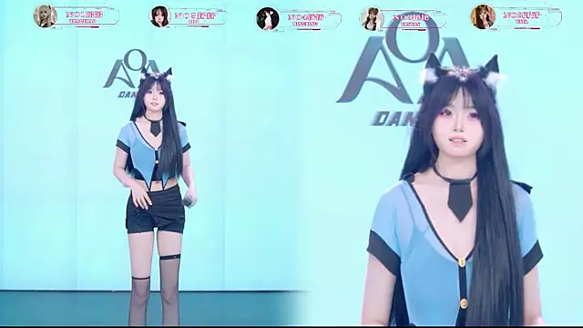 AOA-001 Webcam-Show
