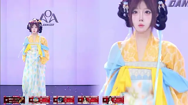 AOA-001 Webcam Show