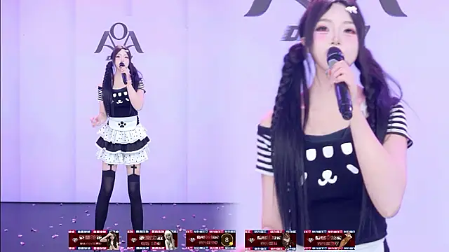 AOA-001 Webcam show