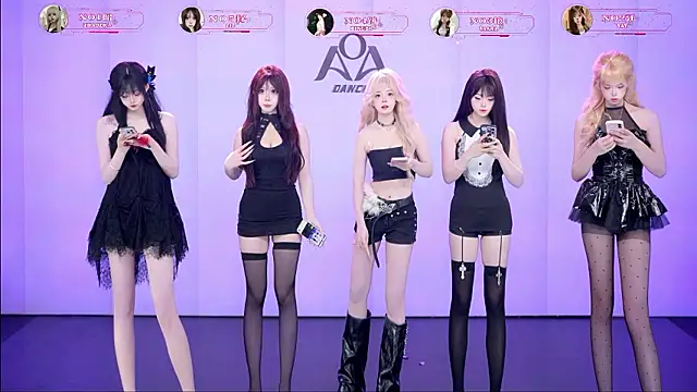 AOA-001 Webcam Show