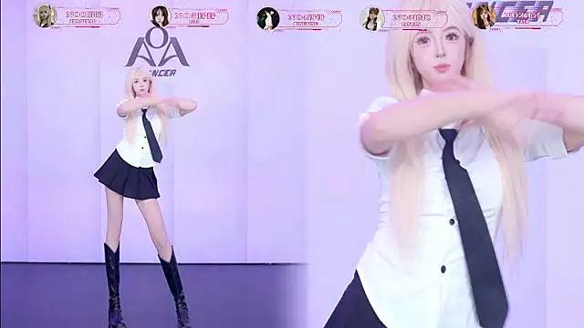 AOA-001 Webcam-Show