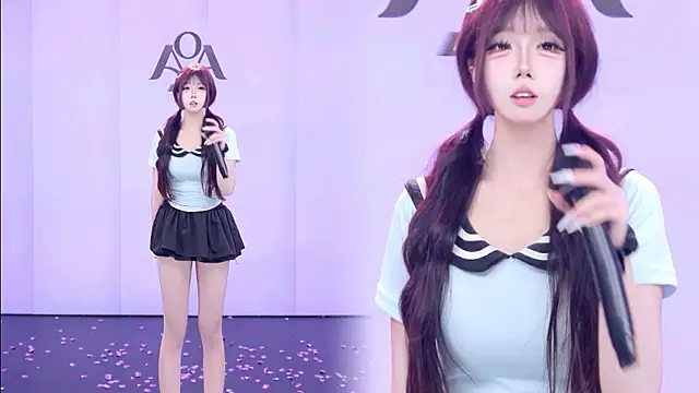AOA-001 Webcam Show