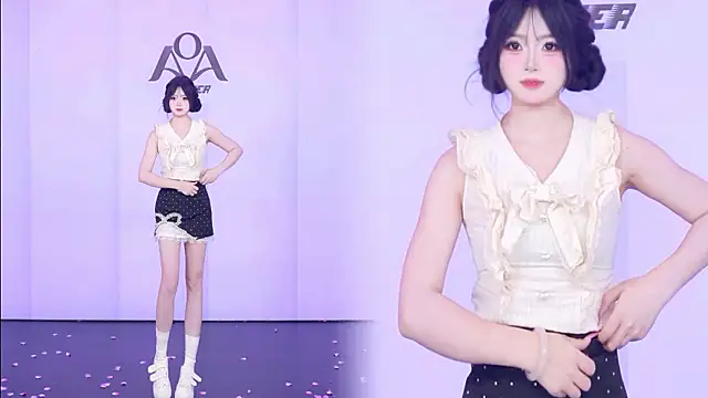 AOA-001 Webcam-Show