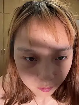 yangyang520-18girl Adlı Modelin Web Kamerası Şovu