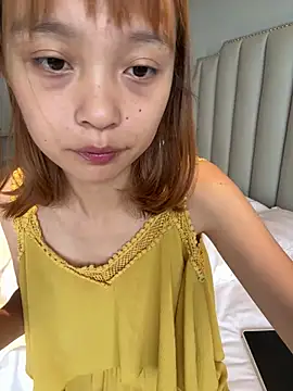 yangyang520-18girl 网络视讯表演
