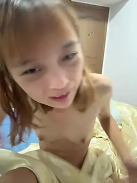 โชว์เว็บแคมของ yangyang520-18girl