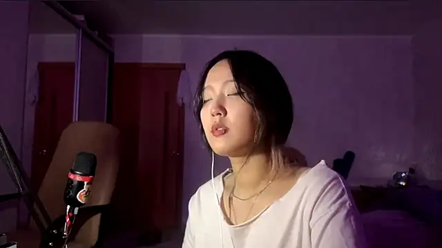 Онлайн чат XXX AdaJoaans