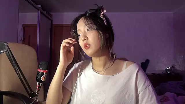 AdaJoaans' Live XXX Chat