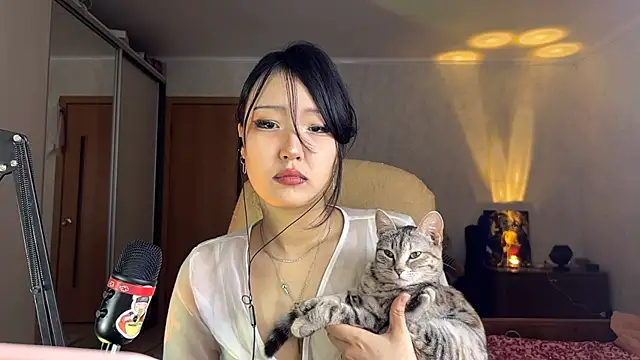Chat +18 de AdaJoaans ao vivo