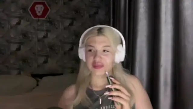 SpotlessParaffinn Webbikameraesitys