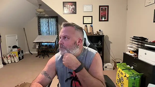 Cr4sh_Overn Webbikameraesitys