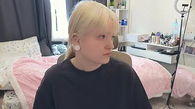 GlimmerGirl_ Live XXX-chat