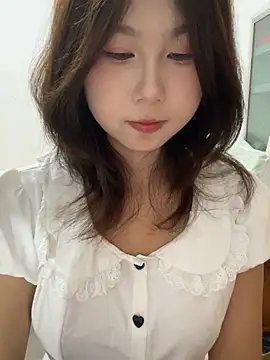 XXX chat uživo modela bingxin0