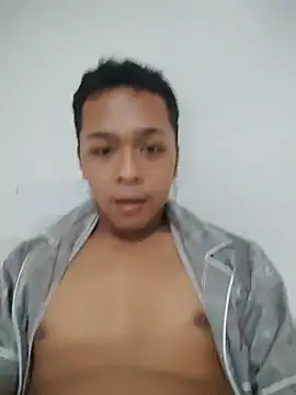 WinglessAngel21 Show Webcam