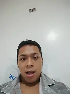 WinglessAngel21 Pertunjukan Webcam