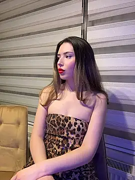 Онлайн чат XXX MillieDixon