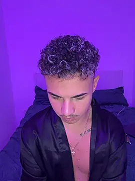 Show de Enzo_Luxury na webcam