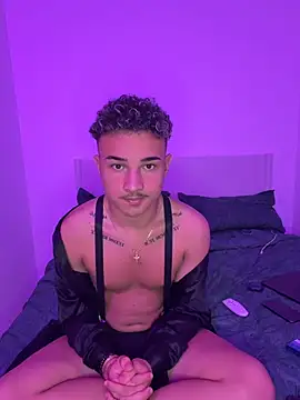 Show de Enzo_Luxury na webcam